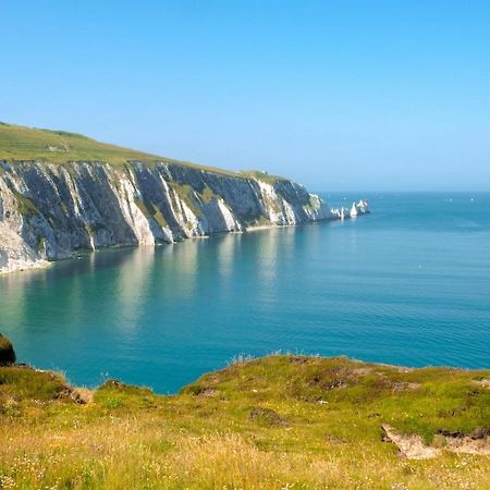 فندق "Trinity" At Whitecliff Bay Isle Of Wight- Yarborough View 4 بيمبريدج المظهر الخارجي الصورة